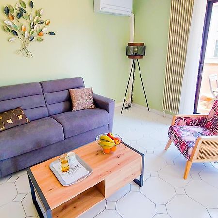 Regard Sur Les Remparts - Terrasse & Parking Apartment Avignon Exterior foto