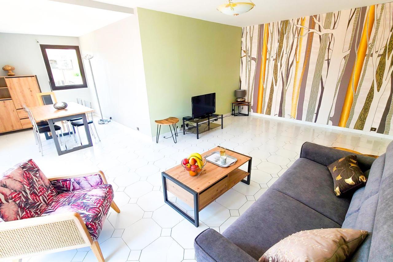 Regard Sur Les Remparts - Terrasse & Parking Apartment Avignon Exterior foto